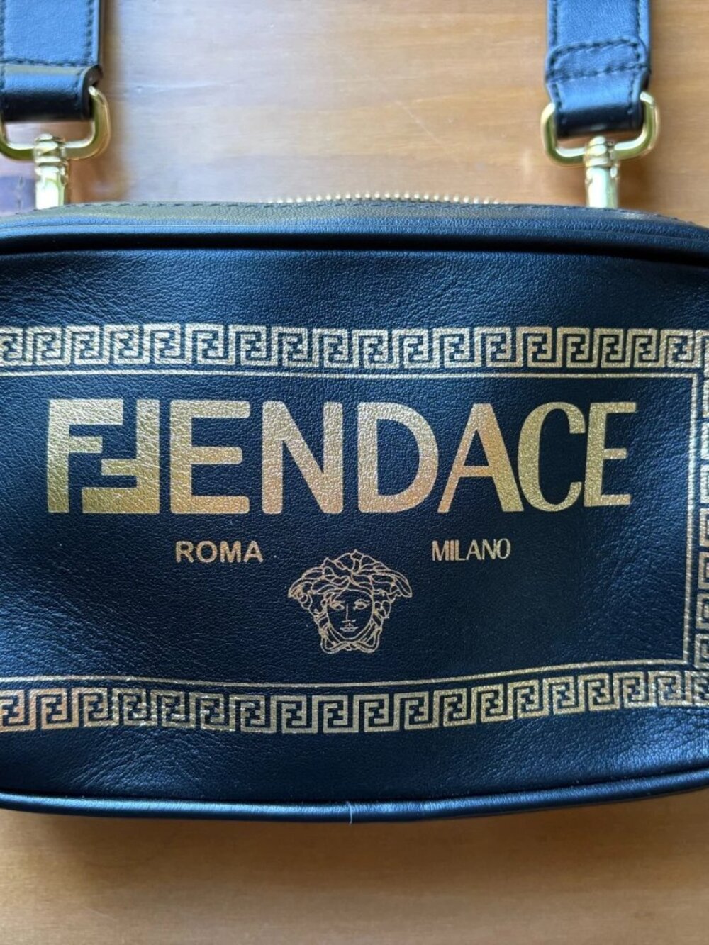 Fendace Fendi x Versace Unisex Camera Bag Crossbody Black Leather - Picture 4 of 15